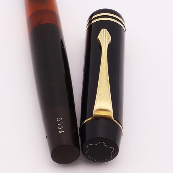 Montblanc 333-1/2 Fountain Pen (1940s) - Basic Black w/GT, Piston